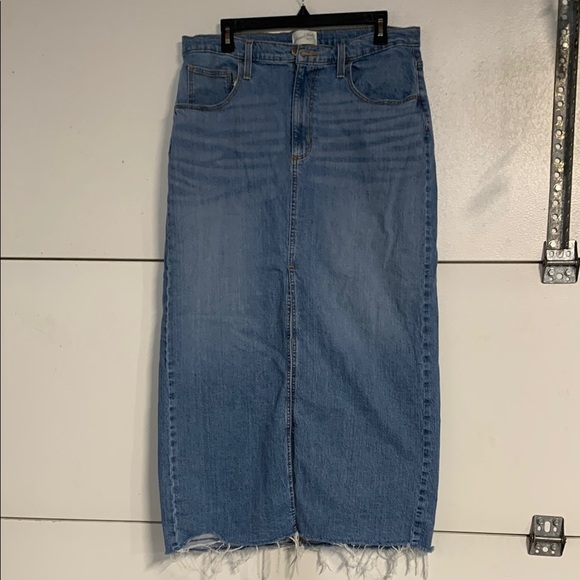 UNIVERSAL THREAD WOMENS DENIM JEAN MAXI SKIRT WITH SLIT HIGH WAIST 14 - Picture 2 of 6